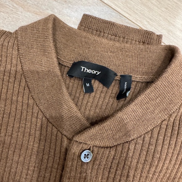 Theory Men's Ribbed Brown Crewneck Henley Sweater - Picture 2 of 4